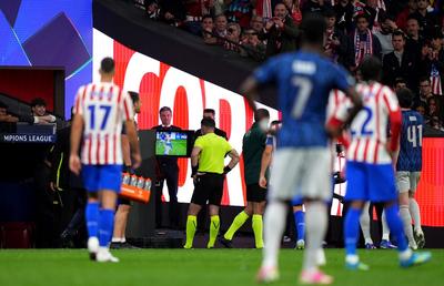 Anunțul UEFA după penalty-ul anulat din Atletico - Arsenal