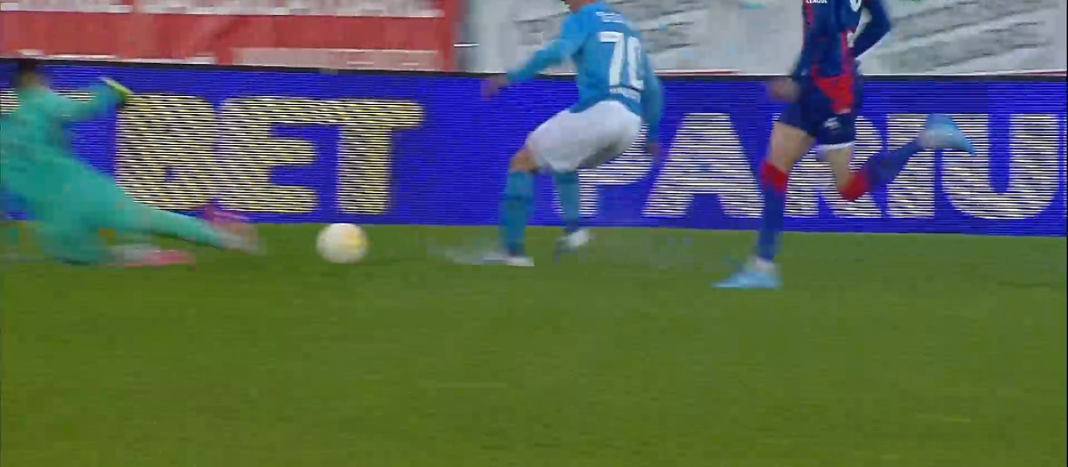 Intrare dură a portarului de la Bihor, Edgar Cadar