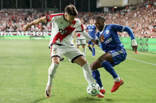 Andrei Rațiu, în Vallecano - Strasbourg // FOTO: Getty Images