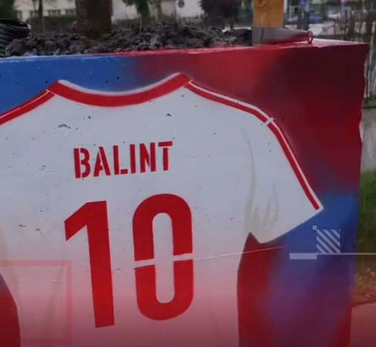 Surpriza apărută lângă stadionul Steaua, cu o săptămână înaintea aniversării a 40 de ani de la câștigarea Cupei Campionilor