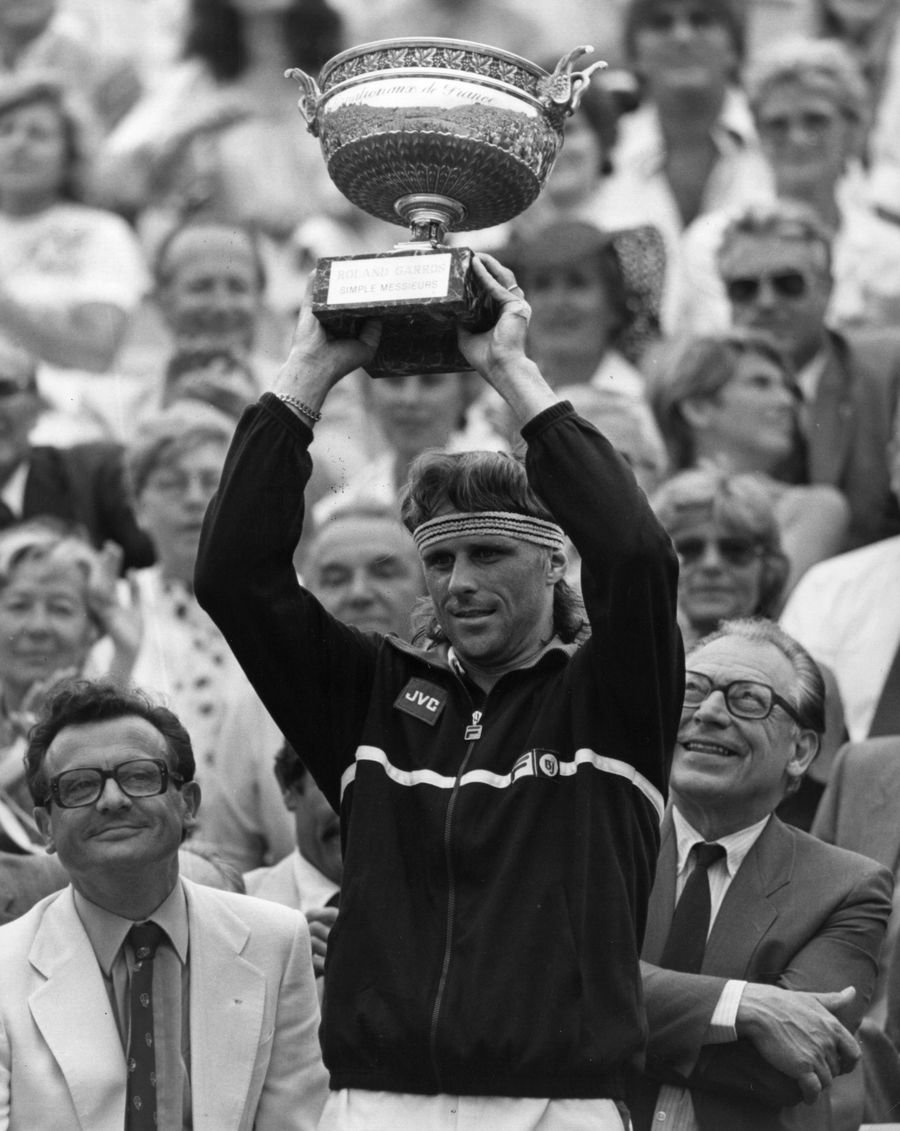 Bjorn Bjorg cu trofeul de la Roland Garros în 1981 FOTO Guliver/GettyImages