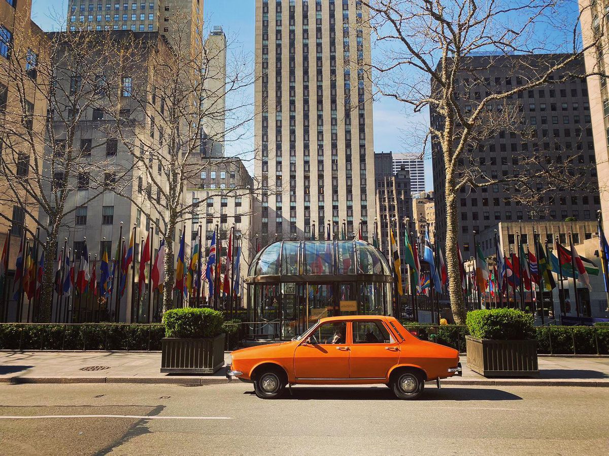 FOTO Cu Dacia 1300 pe străzile din New York