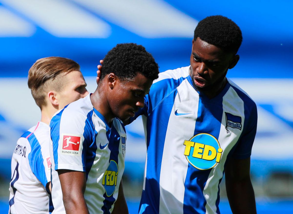 BUNDESLIGA. FOTO Hertha continuă să facă senzație, Schalke e în criză » Cum arată ACUM clasamentul