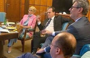 Cine a „scăpat” pe net celebra poză în care Ludovic Orban și membrii guvernului se relaxează la Palatul Victoria