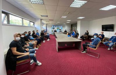 14 „lupi” au semnat cu Corona Brașov pentru noul sezon