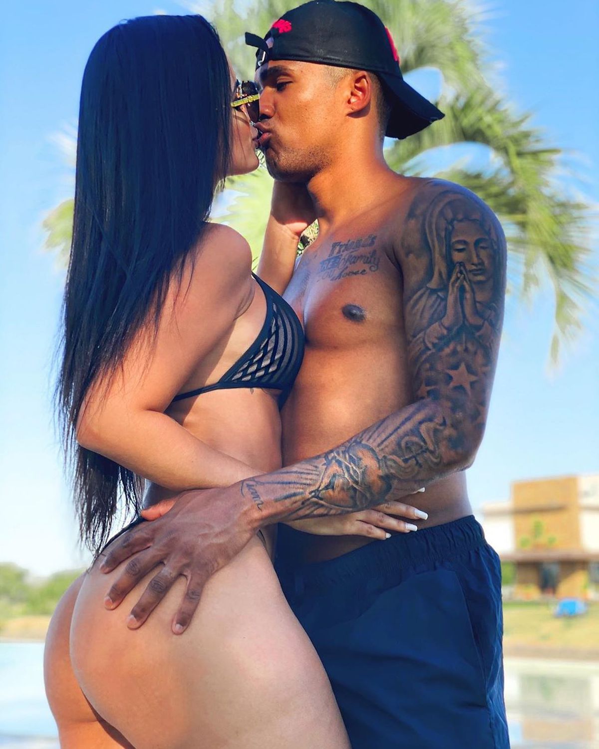 JUVENTUS. Douglas Costa are o iubită superbă! Nathalia își încântă fanii pe Instagram cu fiecare postare