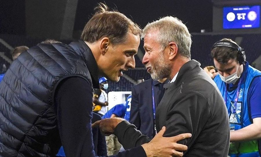 Thomas Tuchel (stânga) şi Roman Abramovici Ce ușor se face un pact cu diavolul!