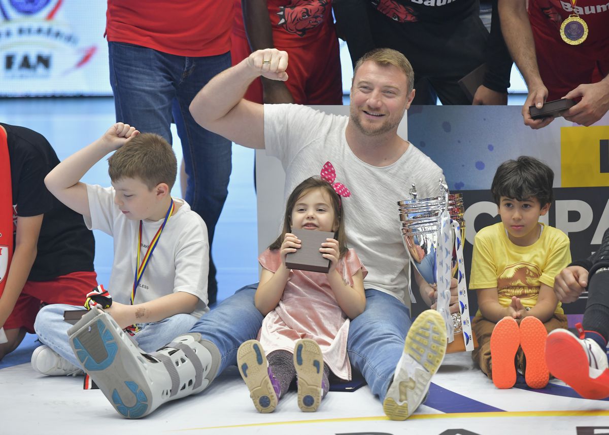 Dinamo - Dobrogea Sud, finala Cupei României la handbal masculin