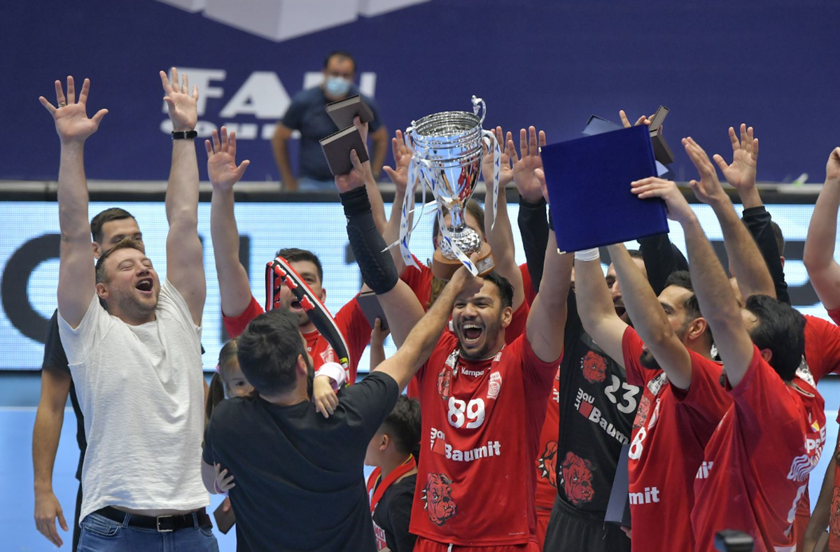 Dinamo a luat tot! Victorie la pas în finala Cupei » Ce transferuri urmează la „câini”