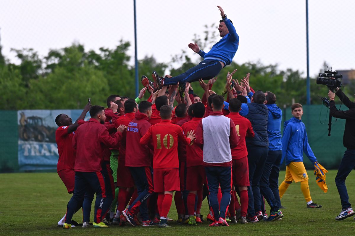 CSA Steaua a promovat în Liga 2, la 4 ani de la reactivarea secției de fotbal!