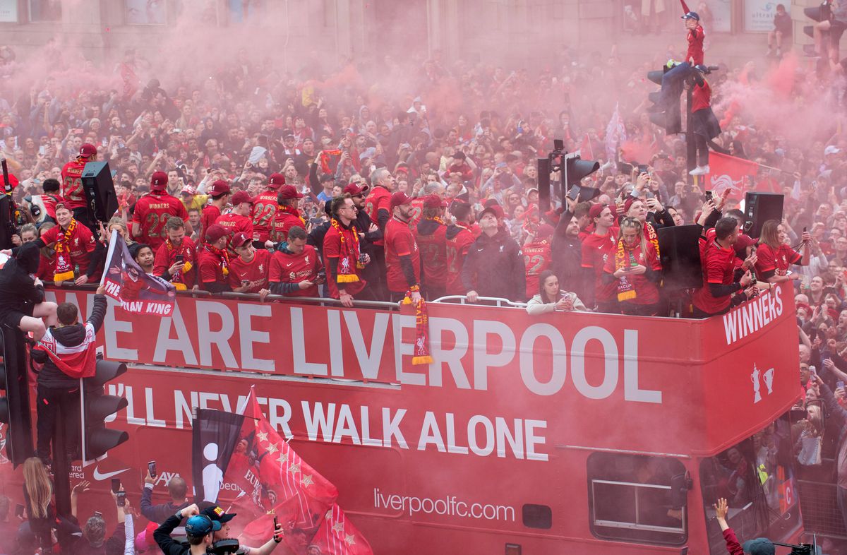 Parada jucătorilor lui Liverpool
