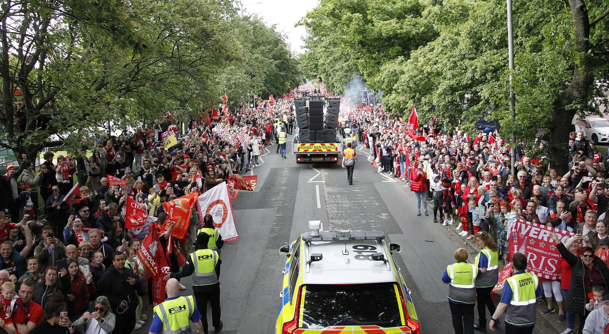Parada jucătorilor lui Liverpool
