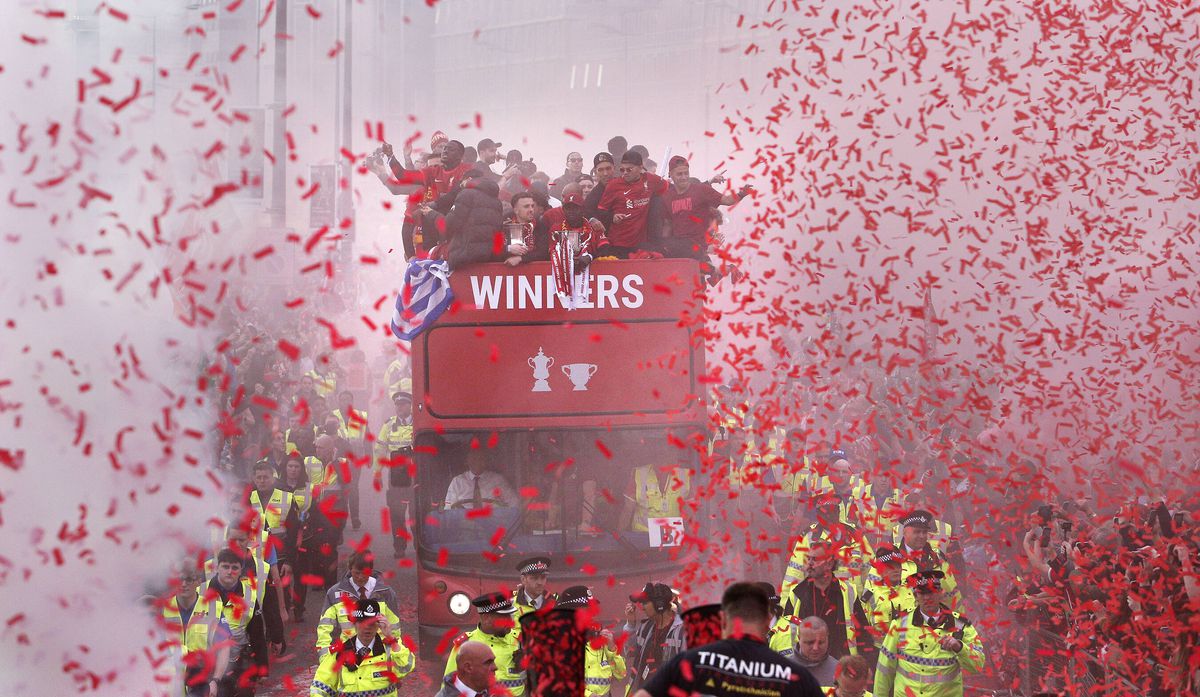 Parada jucătorilor lui Liverpool