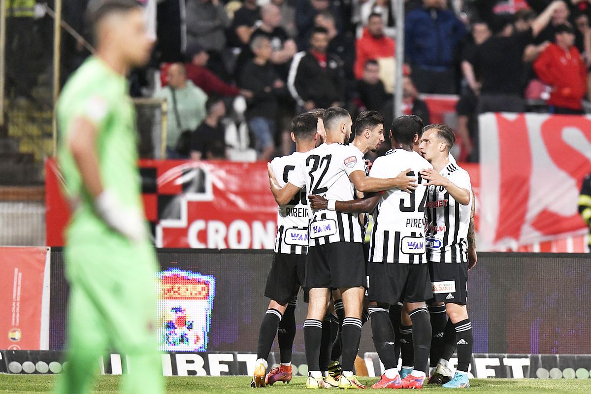 Fostul antrenor din Liga 1 analizează lotul lui U Cluj: „E nevoie de investiții serioase” + Sfat pentru Lincar: „Fii mai «alunecos»!”