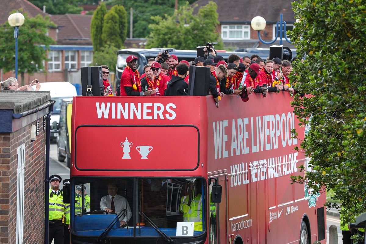 Parada jucătorilor lui Liverpool