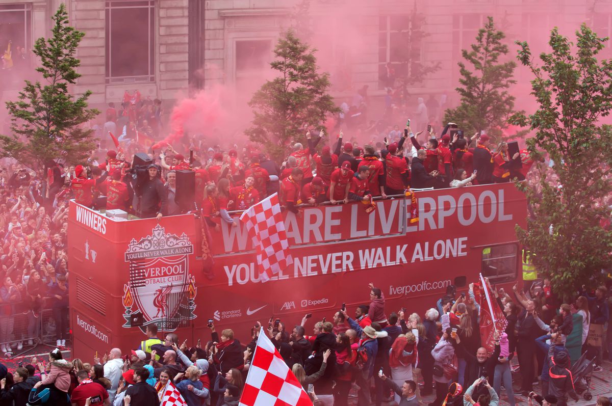 Parada jucătorilor lui Liverpool