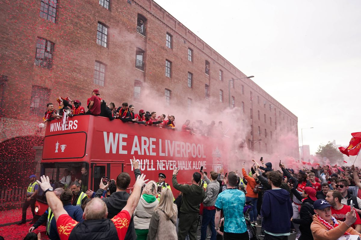 Parada jucătorilor lui Liverpool
