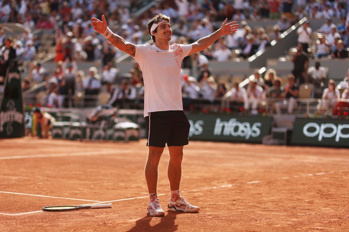 Șocul anului în tenis a venit la Roland Garros! » Daniil Medvedev, eliminat în primul tur de rebelul din Brazilia! Tenis scânteietor