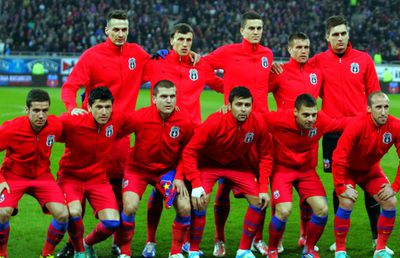 Un fost campion cu FCSB dezvăluie cum l-a presat Reghecampf să semneze cu Anamaria Prodan: „Mi-a zis: «Hai, semnează, că o să fie bine!»”