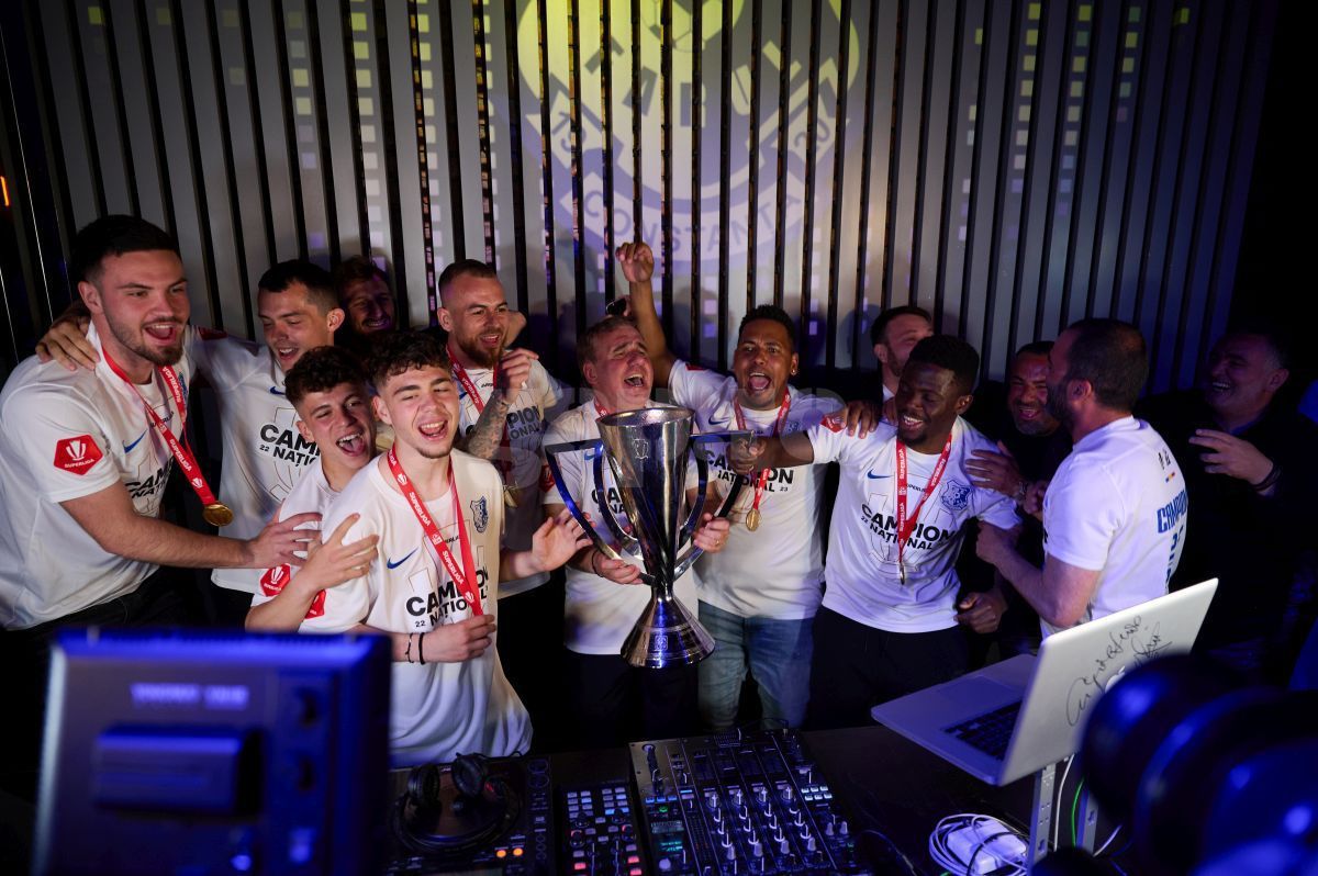 Fostul mare internațional anunță hegemonia Farului: „Va domina campionatul României o perioadă bună de timp” + „Hagi poate antrena orice echipă din lume”