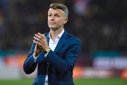 Ovidiu Burcă, 43 de ani, a îndemnat la calm, în euforia generală a suflării dinamoviste, explicând câteva mici detalii ce l-au adus pe el și pe Dinamo aproape de o performanță uriașă, revenirea în Liga 1.
