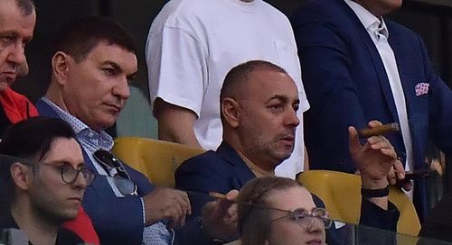 Cristi Borcea a urmărit alături de Cornel Varvara meciul Dinamo - FC Argeș FOTO: Cristi Preda