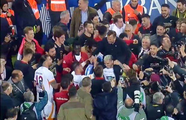 Imagini senzaționale: Galatasaray, noua campioană a Turciei » Fostul coechipier al lui Hagi, purtat în spate de Icardi