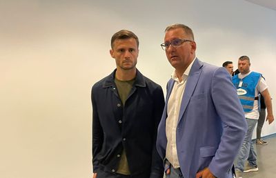 Borcea a promis o primă, Dinamo îi răspunde acid: „Ne bucurăm că a devenit suporterul nostru, din nou”