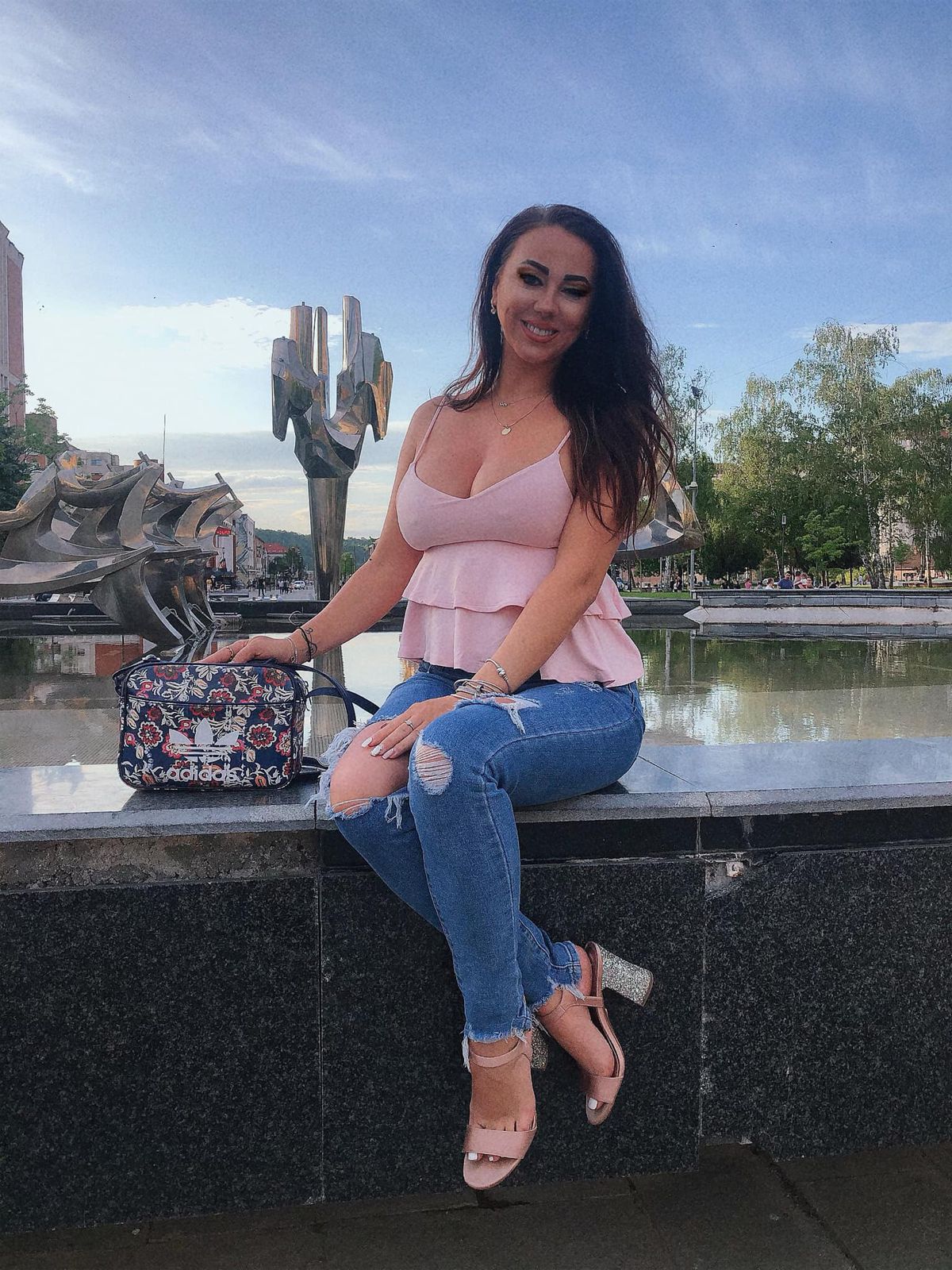 Marian Drăgulescu a ajuns la „Survivor România”, dar tot fosta soție câștigă mai bine: „Sunt filmulețe și poze interzise minorilor”