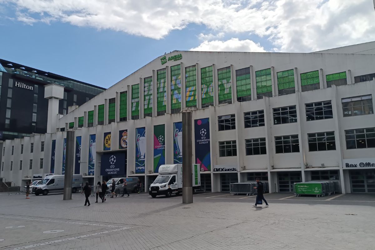 Pregătiri la stadionul Wembley pentru finala Ligii Campionilor
