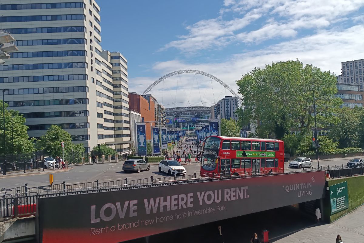 Echipa GSP a ajuns la Londra, pentru marea finală de pe Wembley » Prețurile efectiv au „explodat”! Cu cât se vinde un bilet pe piața neagră, la Dortmund - Real Madrid