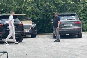 Florin Tănase a intrat la negocierile cu Becali » Ultimele informații de la Palat: „Mă încântă ideea să joc în Champions League”