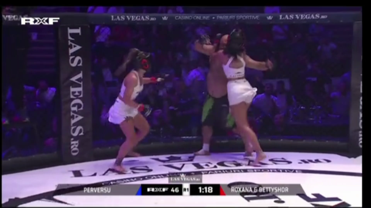 Organizatorul galei RXF e „recidivist”! Lupte cu minore în cușcă, scene sângeroase cu fete de 16 și 17 ani » Cum era „vopsit” evenimentul: „Avem acordul părinților”