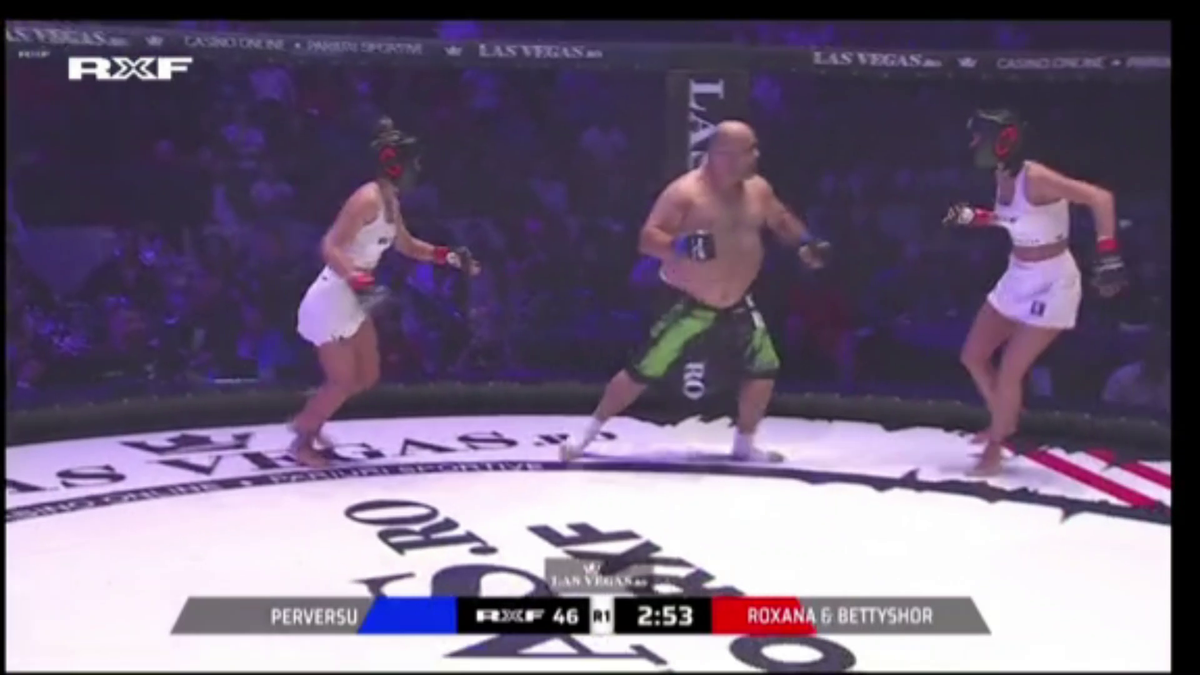 Organizatorul galei RXF e „recidivist”! Lupte cu minore în cușcă, scene sângeroase cu fete de 16 și 17 ani » Cum era „vopsit” evenimentul: „Avem acordul părinților”