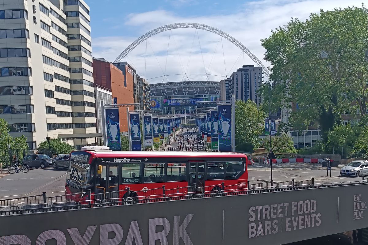 Pregătiri la stadionul Wembley pentru finala Ligii Campionilor