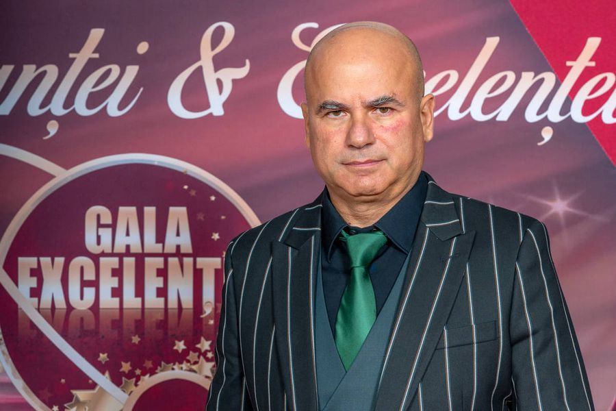Amatto Zaharia Imagini SCANDALOASE de la gala RXF, din Sala Polivalentă » Două femei lovite cu bestialitate de „Perversul” de pe Târgu Ocna, în cușcă! Reacția șocantă a organizatorilor: „Nu este nimic deplasat!”