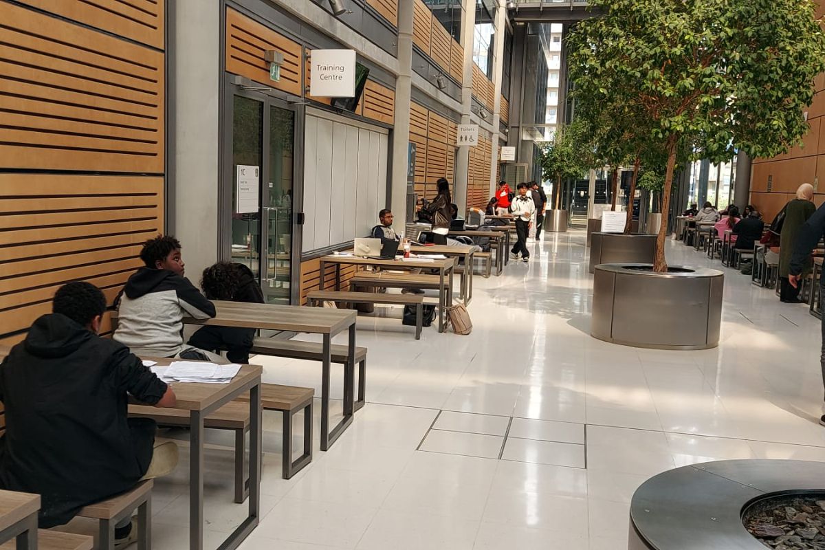 Pregătiri la stadionul Wembley pentru finala Ligii Campionilor