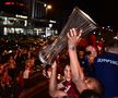 Să vină banii! Cât vor lua jucătorii lui Olympiakos după finala Conference League + Nebunie în Grecia după câștigarea trofeului