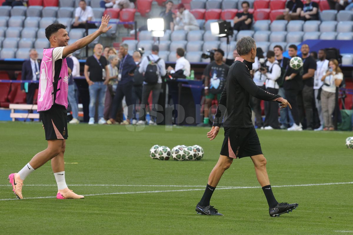 În mintea Parisului » 3 detalii din intimitatea lui PSG, înaintea marii finale cu Inter: scenele surprinse cu Dembele și Luis Enrique