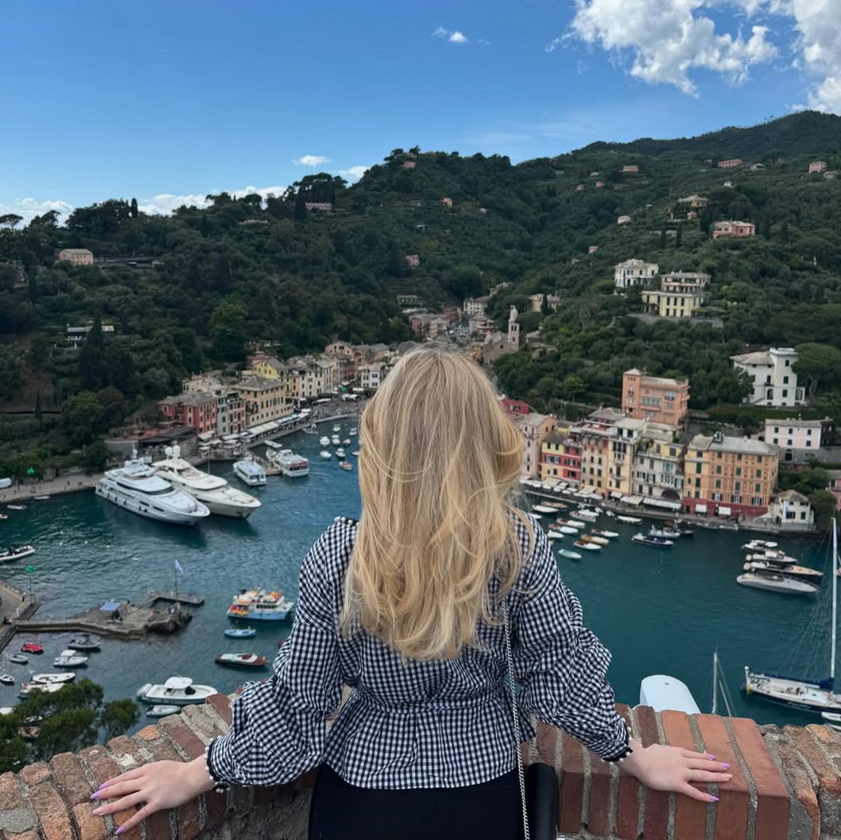 „Denis Alibec are o prietenă care l-a schimbat enorm” » Gigi Becali a lăudat-o: ea a făcut posibil transferul momentului la FCSB!