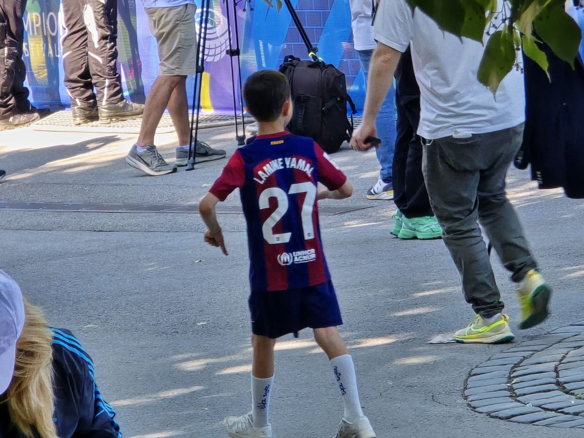 Țeapă! Finala blaugrana care n-a fost: sute de fani ai Barcelonei sunt la Munchen pentru Inter - PSG