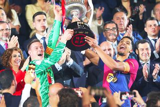 „Bombă” la Barcelona! Ter Stegen, de vânzare » Portarul pe care-l vrea Joan Laporta