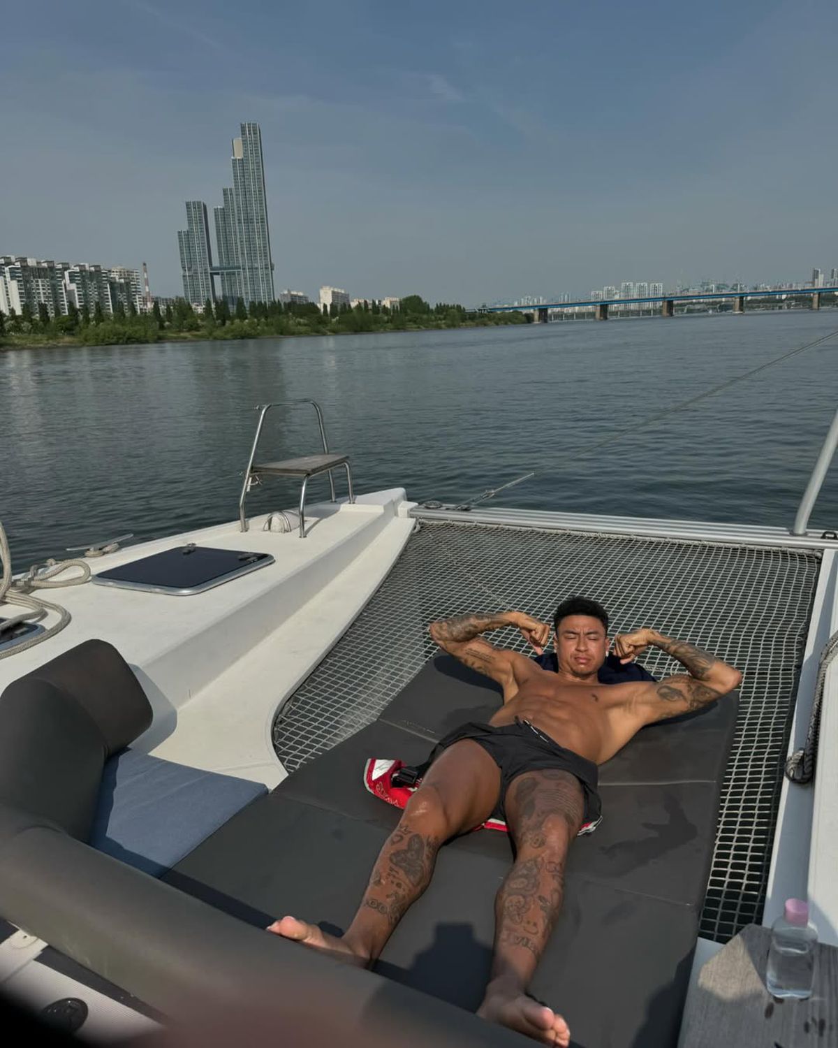 Jesse Lingard și-a uimit fanii cu noul look » De câte ori trebuie să se tundă în Coreea de Sud