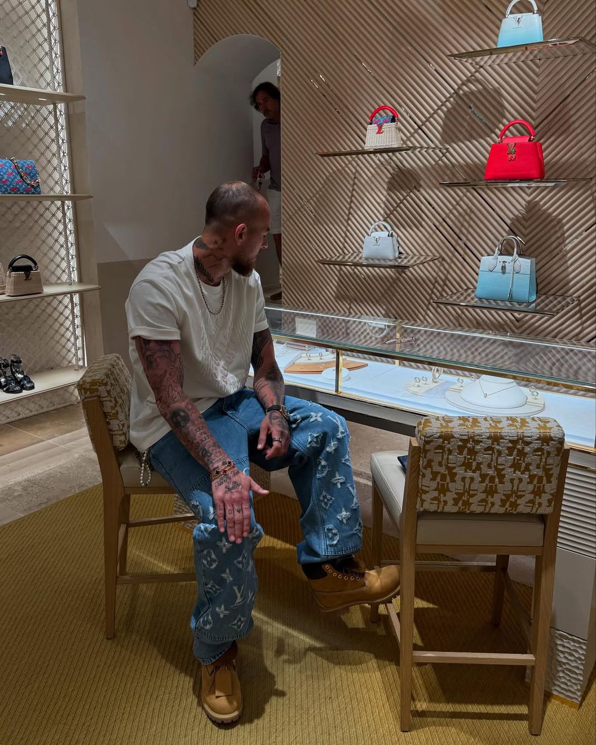 „Denis Alibec are o prietenă care l-a schimbat enorm” » Gigi Becali a lăudat-o: ea a făcut posibil transferul momentului la FCSB!