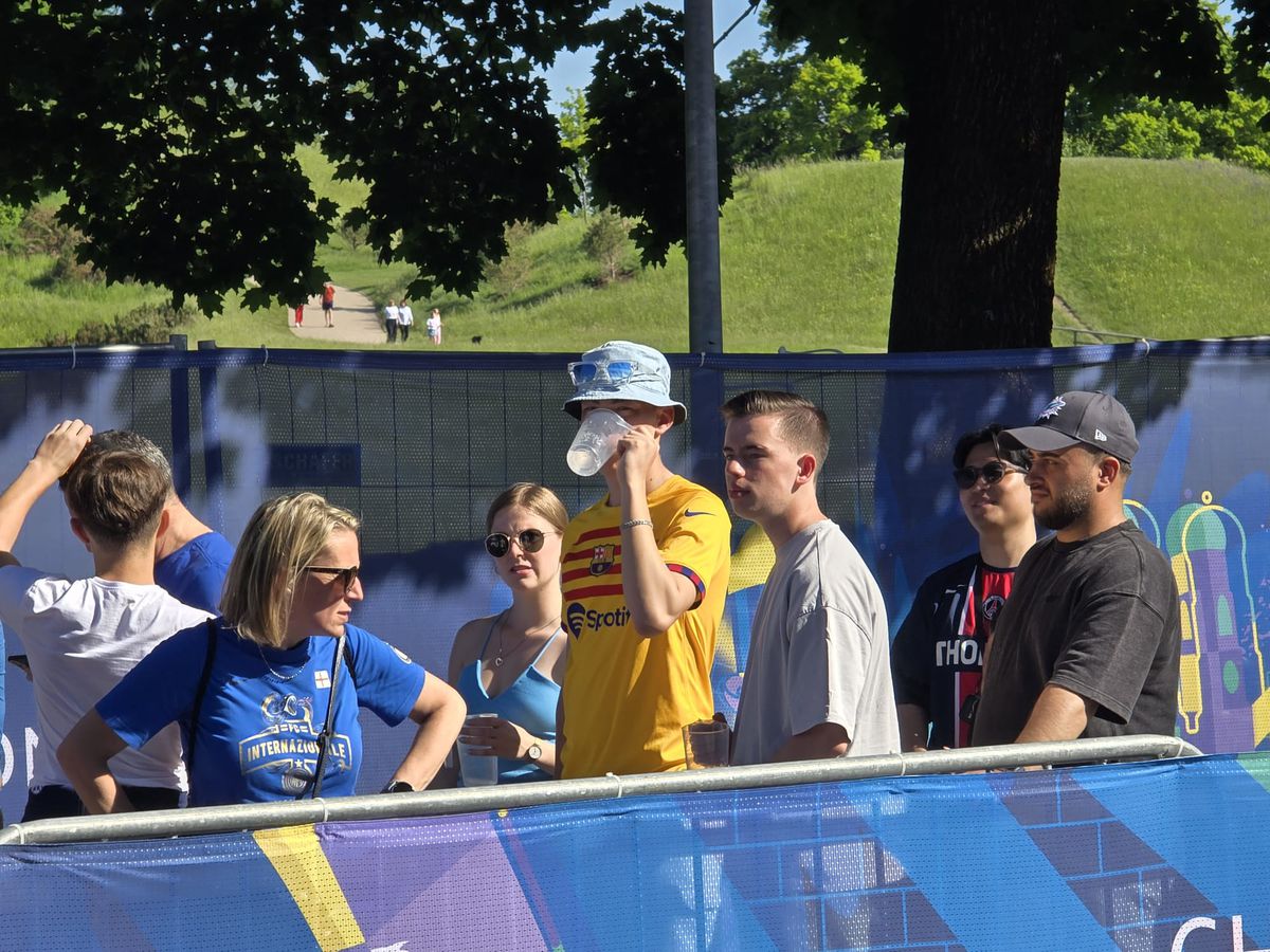 Țeapă! Finala blaugrana care n-a fost: sute de fani ai Barcelonei sunt la Munchen pentru Inter - PSG