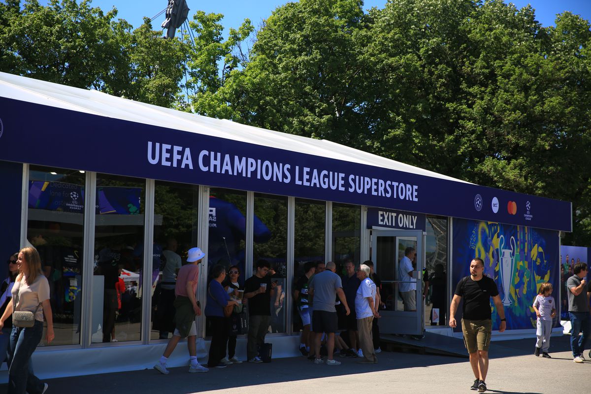 Cât te costă în total să mergi la finala Champions League? Biletele au „explodat”, iar cazările în München au prețuri astronomice