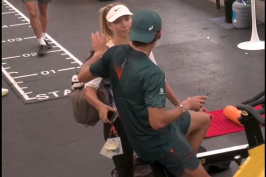 Alex de Minaur, consolat de Katie Boulter la Roland Garros