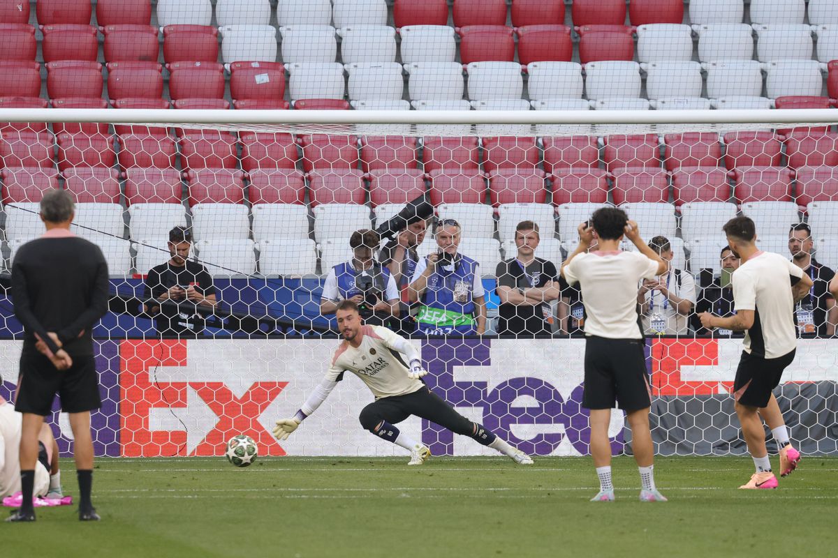 În mintea Parisului » 3 detalii din intimitatea lui PSG, înaintea marii finale cu Inter: scenele surprinse cu Dembele și Luis Enrique