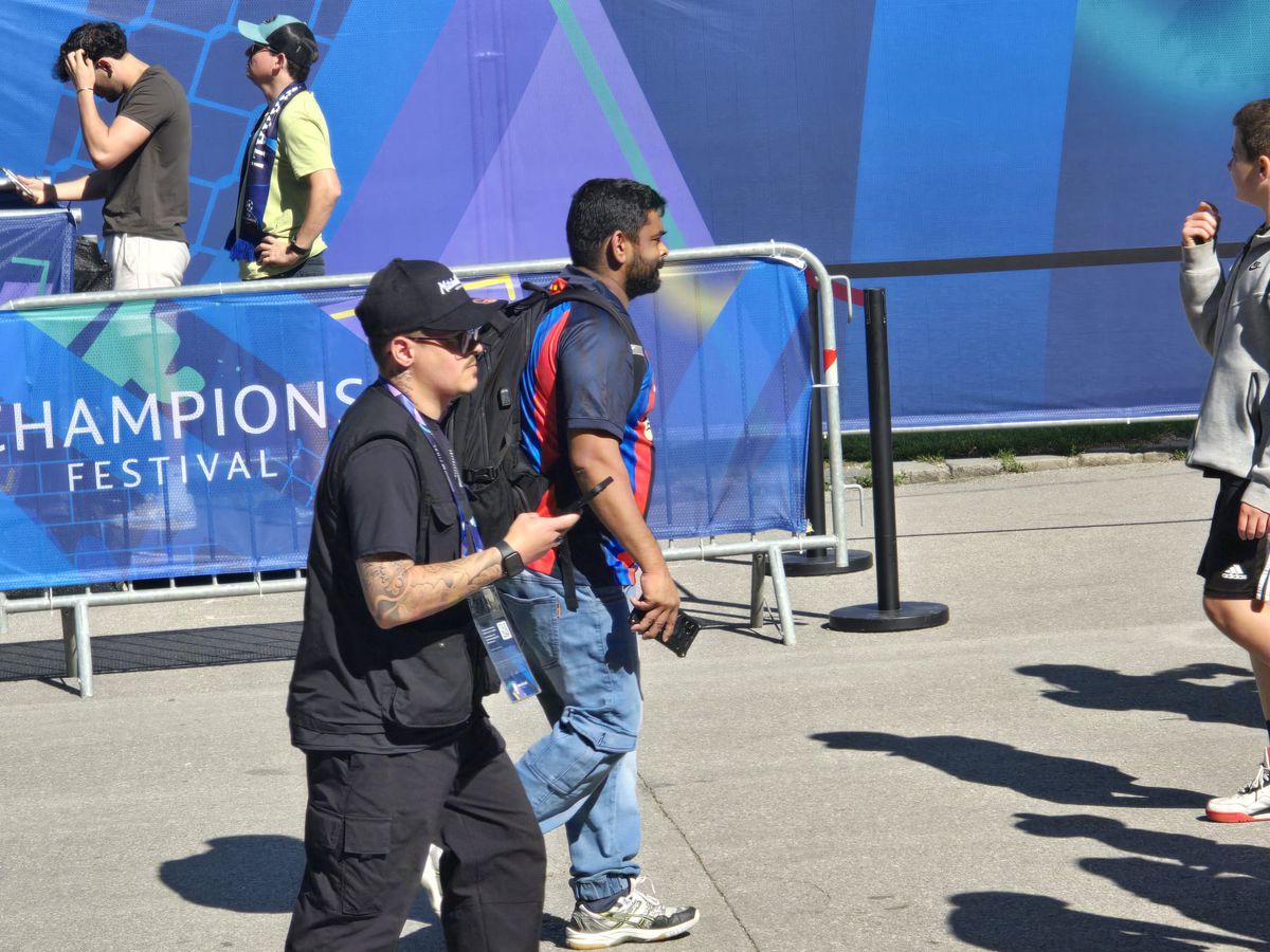 Țeapă! Finala blaugrana care n-a fost: sute de fani ai Barcelonei sunt la Munchen pentru Inter - PSG