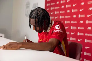 Liverpool a anunțat oficial cine este înlocuitorul lui Trent: a costat doar 35 de milioane de euro